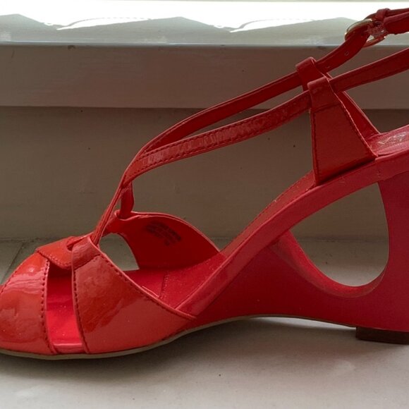 Franco Sarto Red Patent Dress Sandal - Picture 3 of 6